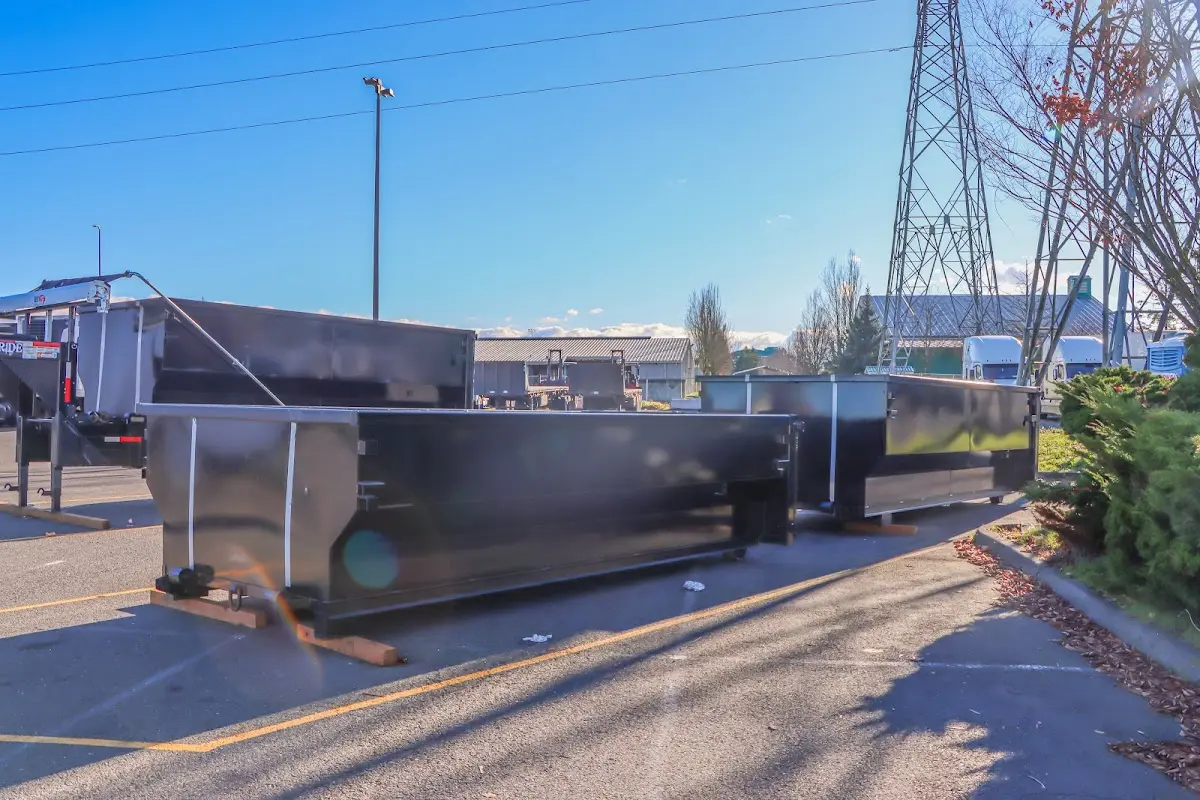 Professional dumpster rental and junk removal service in Hanahan